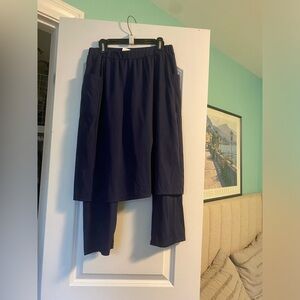 Navy blue athletic skirt